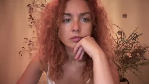 Snapshot of reddgirll chatting on October 2, 8:47 pm reddgirll online show from October 2, 8:47 pm