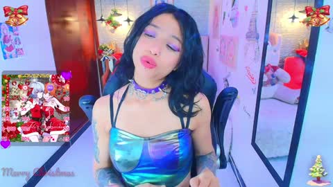 Lili Lopez online show from December 19, 7:51 pm
