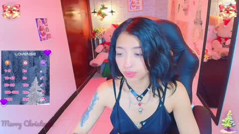 Lili Lopez online show from December 16, 7:54 pm