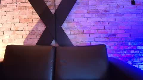   online show from January 11, 12:32 pm