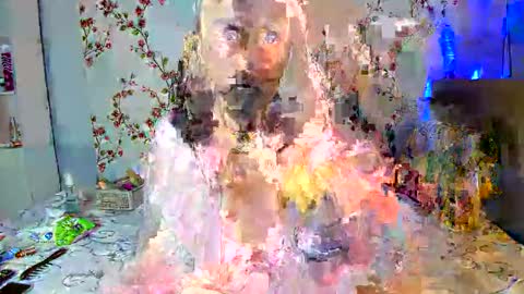 Snapshot of reginamoon12 chatting on October 5, 1:38 pm Alisa online show from October 5, 1:38 pm