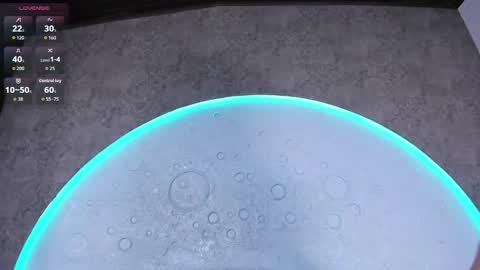 Snapshot of reiinachloe chatting on October 24, 5:09 pm reiinachloe online show from October 24, 5:09 pm