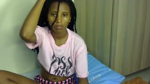 Snapshot of rellings_maya chatting on January 14, 6:49 pm rellings-maya online show from January 14, 6:49 pm