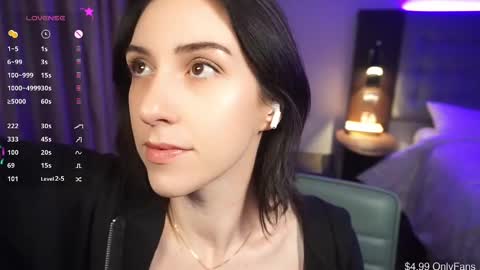 Snapshot of remibliss chatting on January 4, 10:16 am Remi online show from January 4, 10:16 am