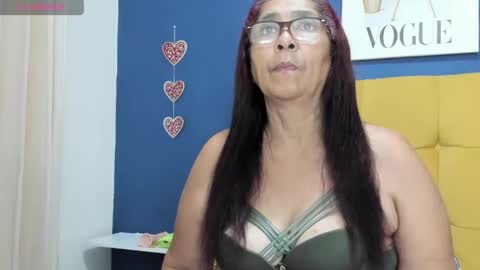 Snapshot of renata_milf_ chatting on February 21, 12:06 pm renata_milf_ online show from February 21, 12:06 pm