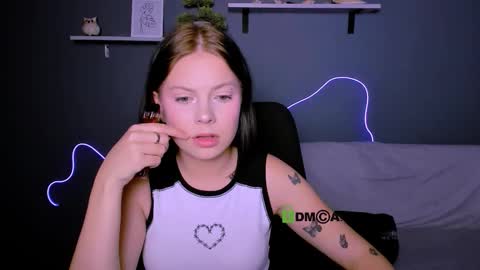 renata_sweety online show from September 22, 1:31 pm