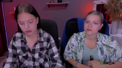 renata_sweety online show from September 21, 8:35 am