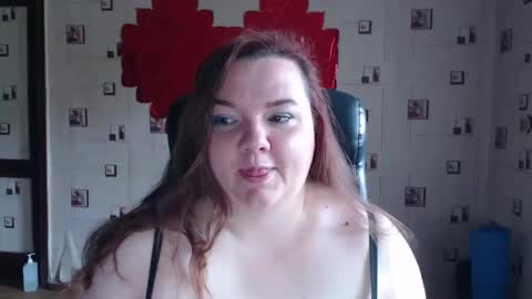 Snapshot of renataoia chatting on September 20, 6:12 am renataoia online show from September 20, 6:12 am