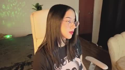 renaxi_smith online show from September 23, 7:56 pm