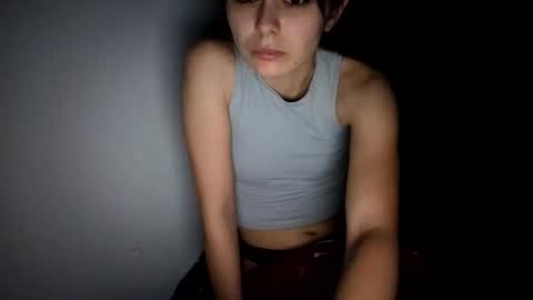 renee_loah online show from October 28, 10:36 pm