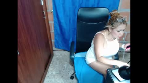 Rennata online show from February 1, 12:29 am