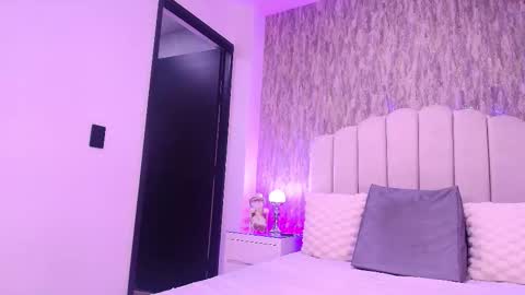 REVEN online show from November 25, 3:09 am