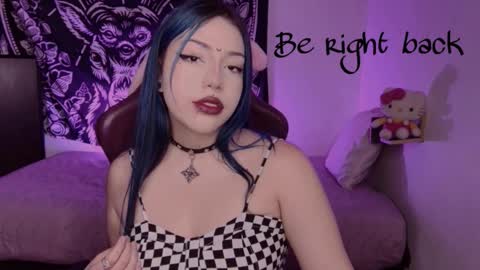 Snapshot of revenmiller_ chatting on September 16, 2:58 pm Reven online show from September 16, 2:58 pm