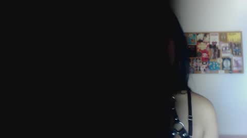 Snapshot of rhaenyra_ chatting on December 19, 9:06 pm Rhaenyra online show from December 19, 9:06 pm