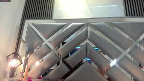 rhosyn_reyes online show from December 21, 7:16 pm