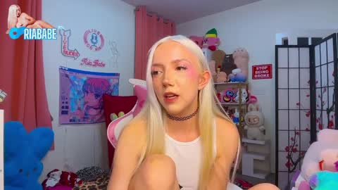 ria  online show from April 9, 3:09 am