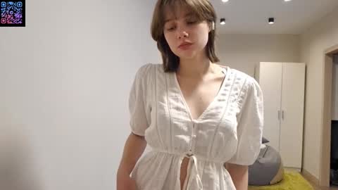 Luna online show from March 20, 6:46 pm