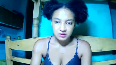 Snapshot of richinah3112 chatting on February 23, 7:49 am richinah3112 online show from February 23, 7:49 am
