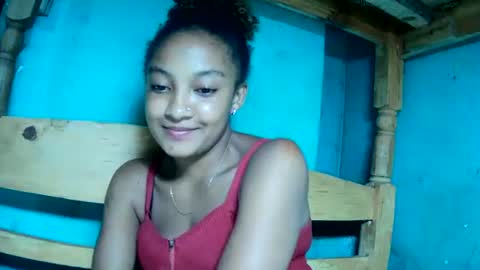 Snapshot of richinah3112 chatting on March 12, 10:39 pm richinah3112 online show from March 12, 10:39 pm