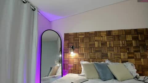 Snapshot of rihannadeep chatting on October 4, 10:21 am Sara online show from October 4, 10:21 am