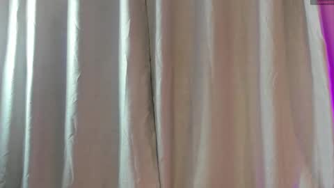 Snapshot of rihannadeep chatting on September 19, 10:14 am Sara online show from September 19, 10:14 am