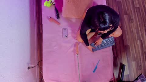 kamila online show from December 5, 3:04 am