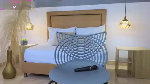 Riley Sierra online show from December 20, 12:27 pm