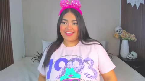 Snapshot of rileydolly chatting on October 27, 6:09 am RileyDolly online show from October 27, 6:09 am