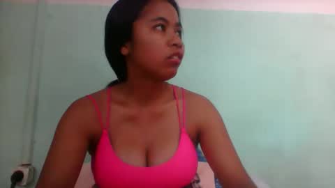 rinah856024 online show from October 29, 6:18 am