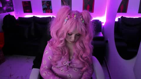 Snapshot of rini_bunny chatting on October 14, 3:42 am rini online show from October 14, 3:42 am