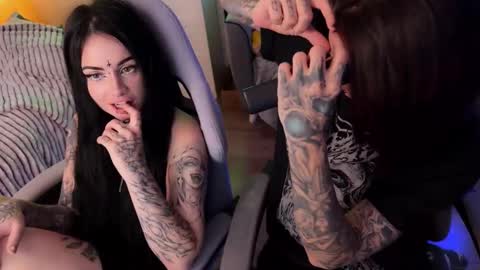 Snapshot of ripper_66 chatting on November 2, 1:58 pm DianaBrite fansl y online show from November 2, 1:58 pm