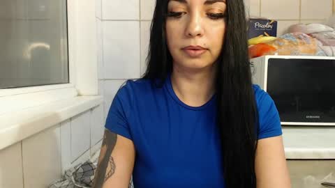 riri_mojo_92 online show from April 21, 8:05 pm