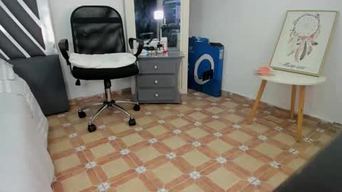 Ririblonde online show from October 22, 3:50 pm