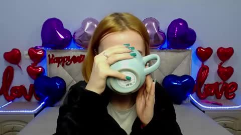 Snapshot of ritakiskis chatting on February 2, 6:26 am ritakiskis online show from February 2, 6:26 am