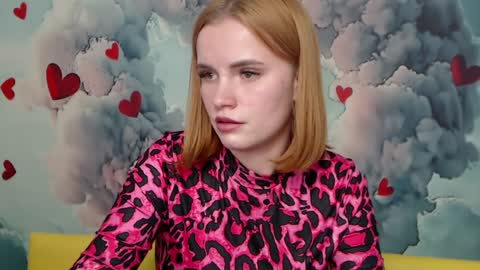 Snapshot of ritakiskis chatting on February 6, 6:08 am ritakiskis online show from February 6, 6:08 am