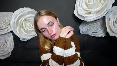 Snapshot of ritakiskis chatting on October 10, 7:19 pm ritakiskis online show from October 10, 7:19 pm