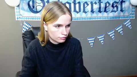 Snapshot of ritakiskis chatting on September 28, 7:30 pm ritakiskis online show from September 28, 7:30 pm