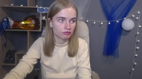 Snapshot of ritakiskis chatting on October 5, 7:30 pm ritakiskis online show from October 5, 7:30 pm