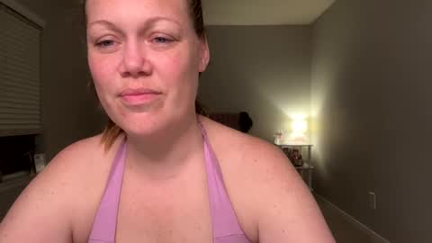 robyn6869 online show from February 11, 1:20 am