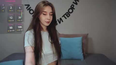 Snapshot of rocketsgirl chatting on October 12, 5:21 am rocketsgirl online show from October 12, 5:21 am