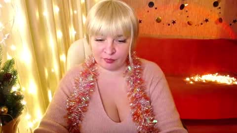 Snapshot of rocknlinxx chatting on December 27, 5:16 pm Rocknlinxx online show from December 27, 5:16 pm
