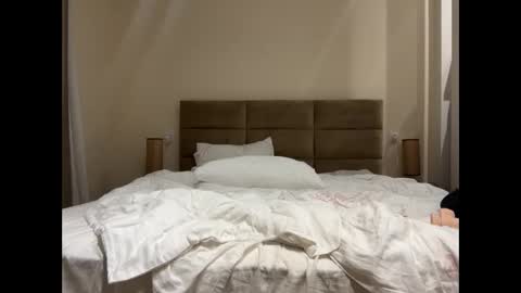 rockybee1 online show from September 17, 11:03 pm