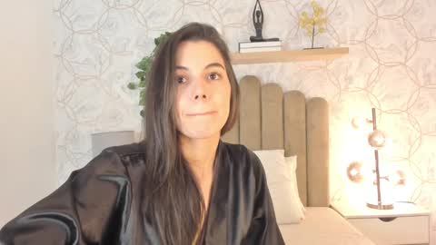   online show from January 10, 11:43 am