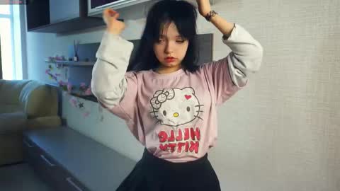 Snapshot of romainerudoy chatting on September 30, 8:09 am Yupi online show from September 30, 8:09 am