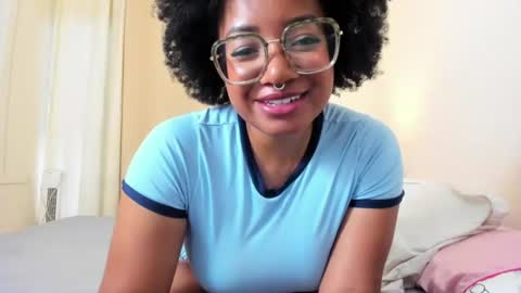 Is A Belle online show from July 16, 12:43 pm