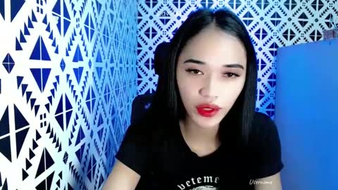 Snapshot of romanticslutxxx chatting on February 22, 6:04 pm empress online show from February 22, 6:04 pm