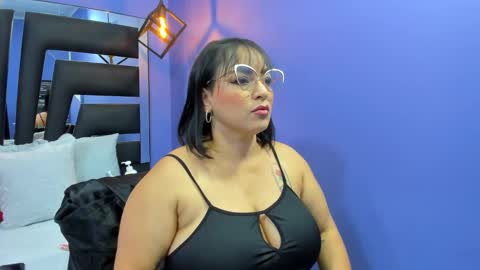 Romi  online show from January 29, 12:43 am