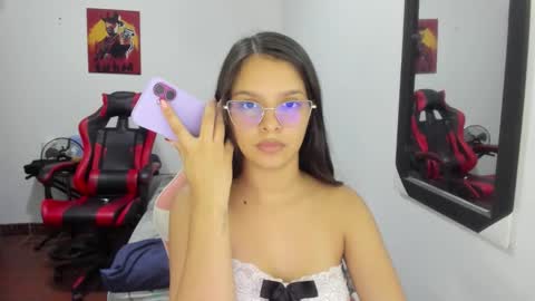  Sofi and Tommy online show from December 18, 11:20 pm