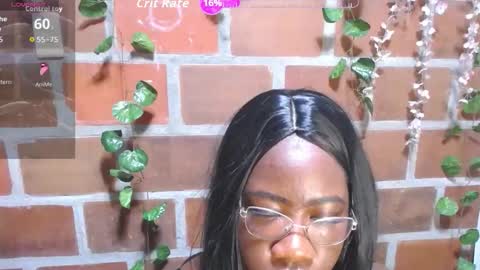 Snapshot of roos_veyker chatting on October 16, 9:39 pm roos_veyker online show from October 16, 9:39 pm