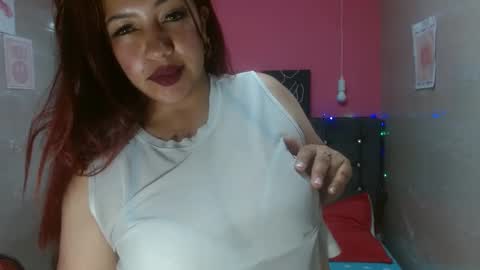 Snapshot of roouseevanne chatting on September 9, 2:44 am rousee online show from September 9, 2:44 am